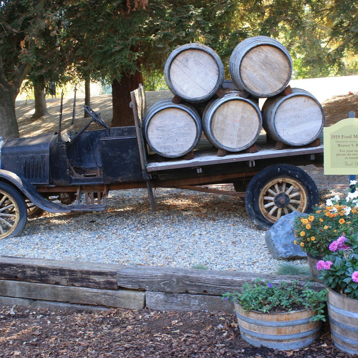Wine Club Clarksburg California Featuring Handcrafted Local Wines